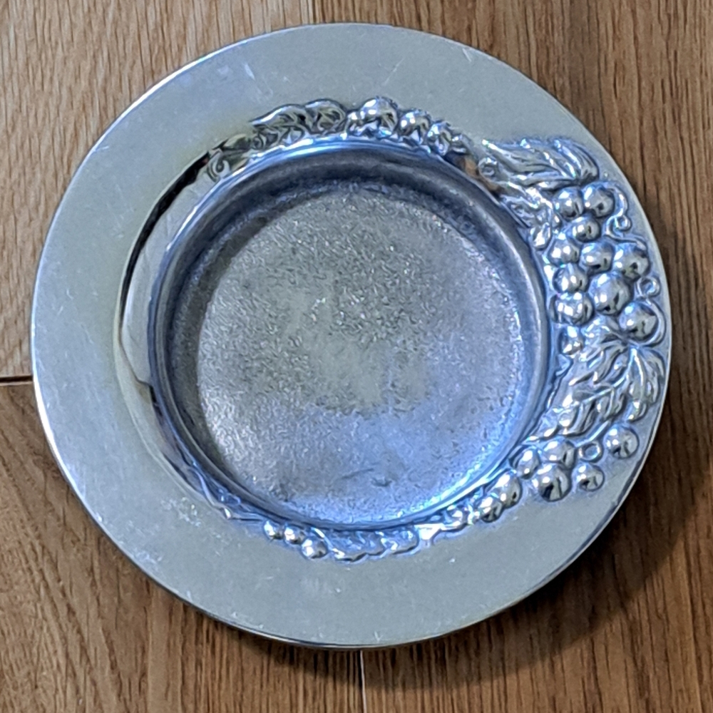 Wilton Armetale Silver Wine Coaster Grapevine